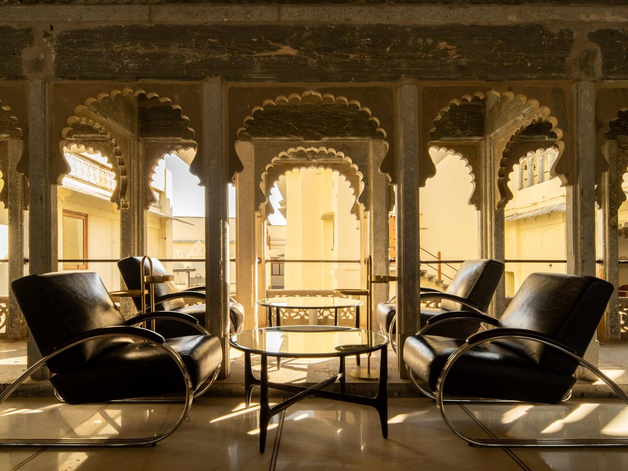 Raas Devigarh Hotel Delwara Bagian luar foto