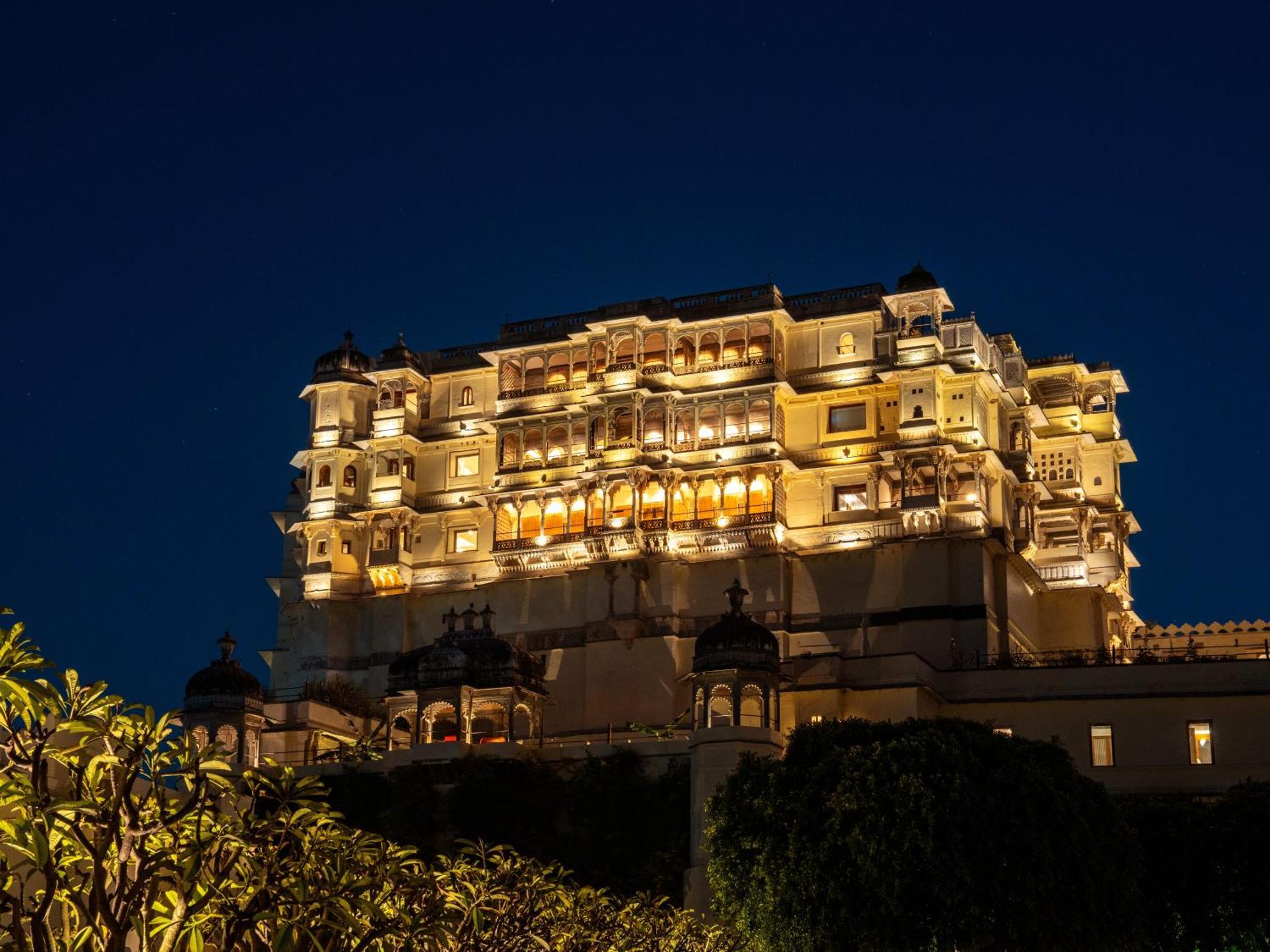 Raas Devigarh Hotel Delwara Bagian luar foto