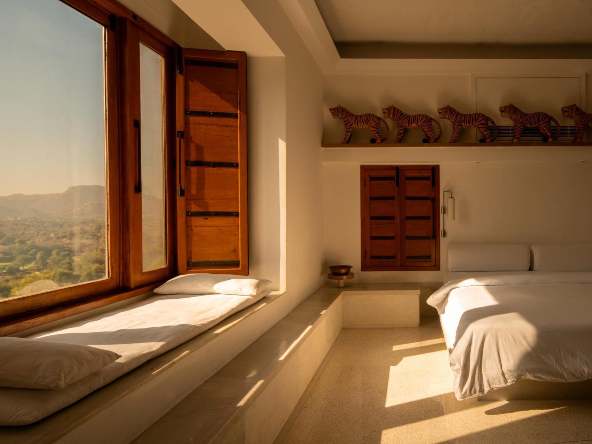 Raas Devigarh Hotel Delwara Bagian luar foto